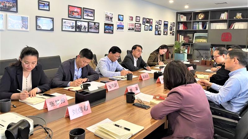 头部管理咨询公司：揭秘其优缺点背后的行业逻辑